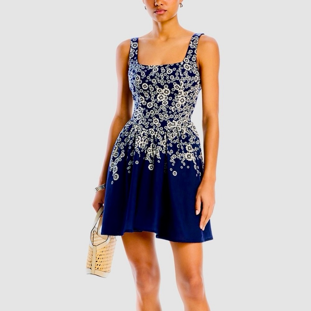 Aqua Bendita Elegant Navy Blue Floral Dress